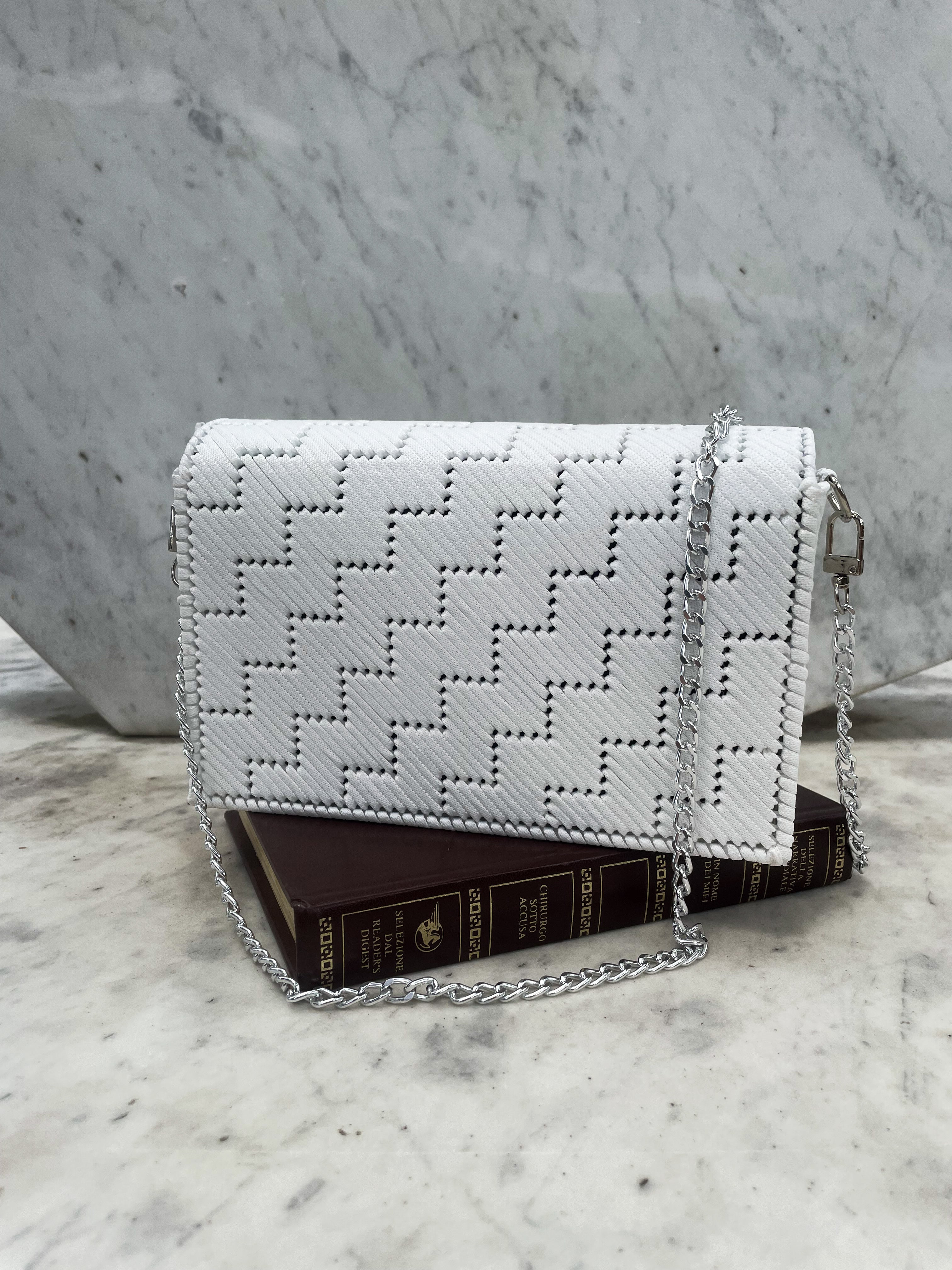 Borsa ricamata in tela canvas: White and blue