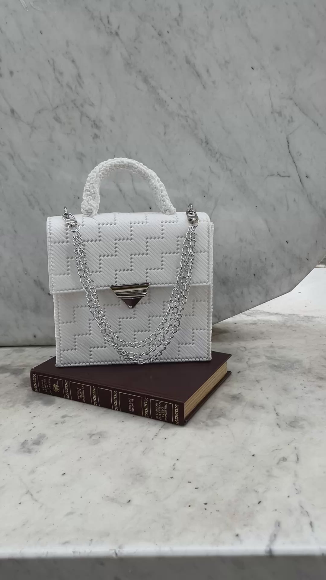 Borsa White