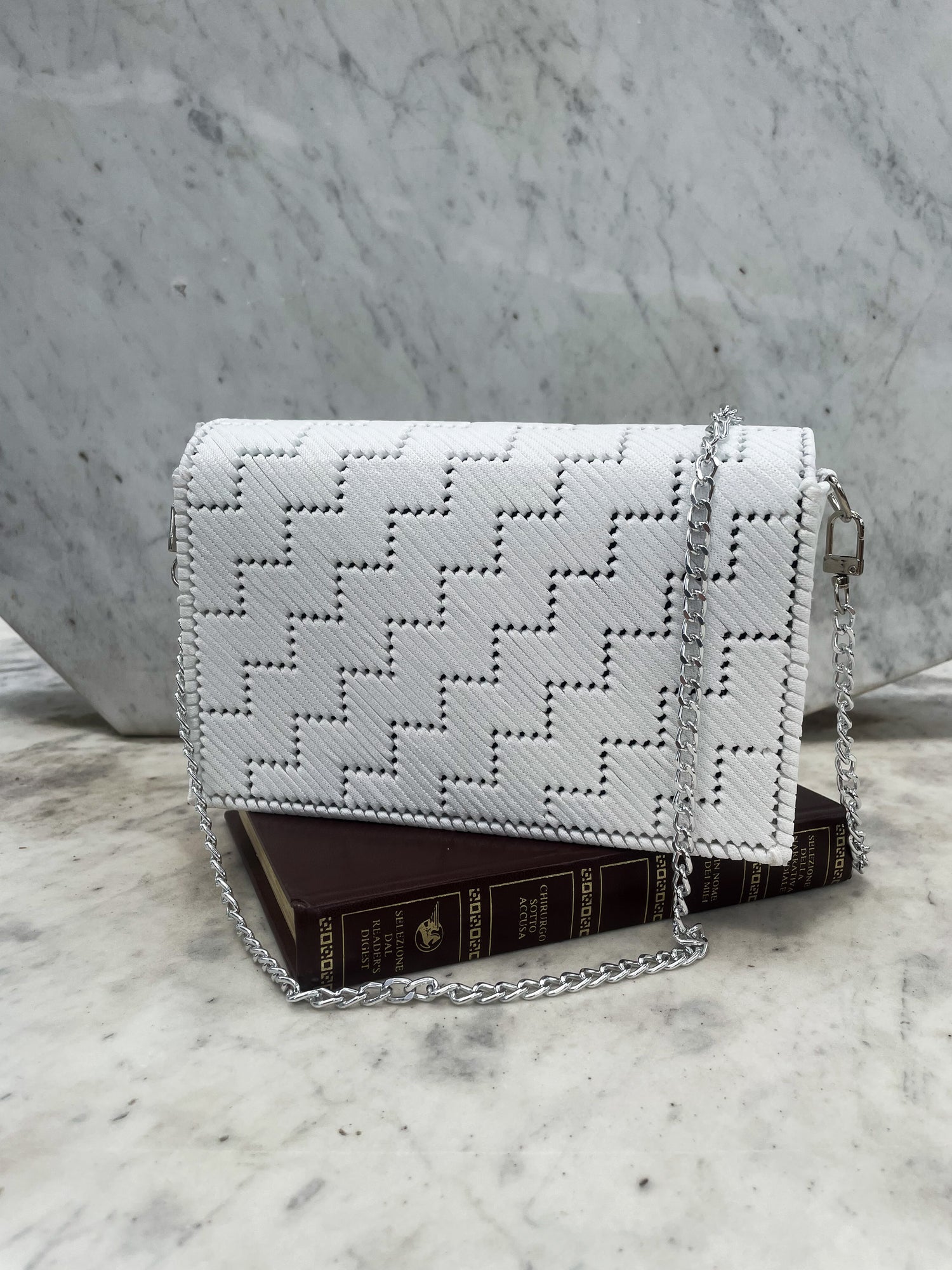 Borsa ricamata in tela canvas: White and blue